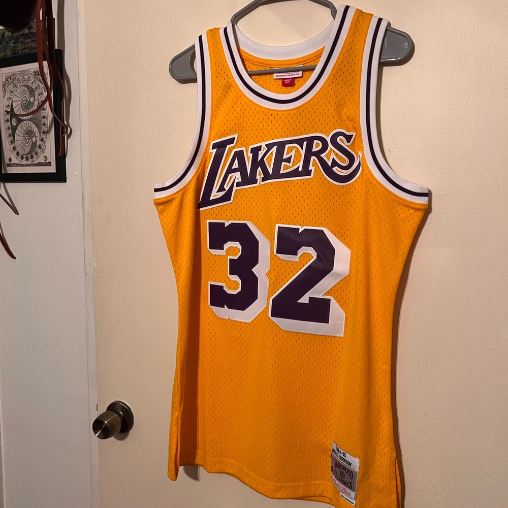 Lakers Yellow Basketball Jersey - Magic Johnson